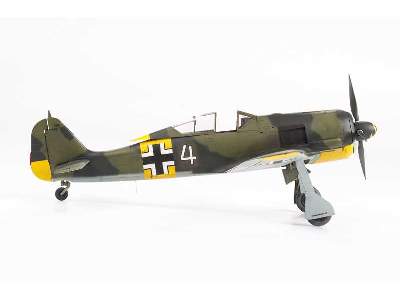 Fw 190A-5 light fighter 1/48 - zdjęcie 36