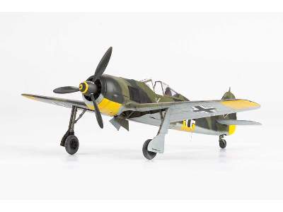 Fw 190A-5 light fighter 1/48 - zdjęcie 37