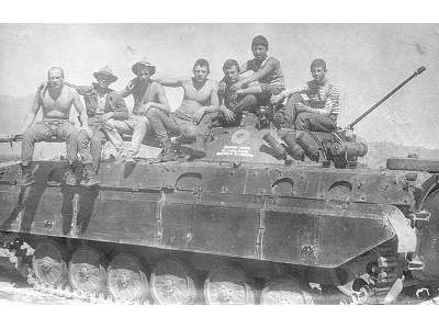 BMP-2D radziecki bojowy wóz piechoty - zdjęcie 21