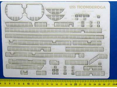 USS Ticonderoga - Pomosty Ryflowane 1:200 - zdjęcie 1