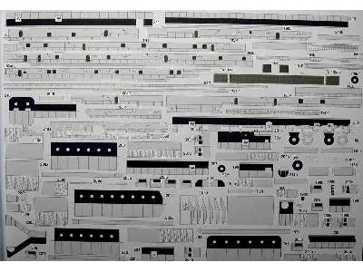 Amerykański Lotniskowiec USS Ticonderoga, Model + Wręgi - zdjęcie 48
