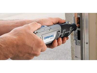 Dremel Promo Buffet 8200-1/35 + 15 Pcs Ac + 550 Guard - zdjęcie 7