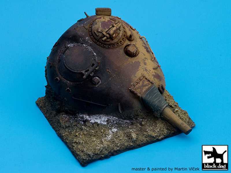 Destroyed T55 Turret Iraq Base - zdjęcie 1 Destroyed T55 Turret Iraq Base - zdjęcie 1