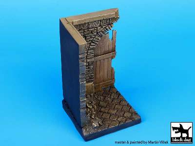 Corner With Wooden Gate (50x50 mm) - zdjęcie 4