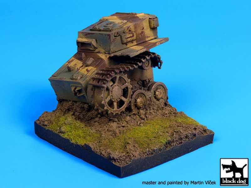 Destroyed Pz Kpfw Iv Base - zdjęcie 1 Destroyed Pz Kpfw Iv Base - zdjęcie 1