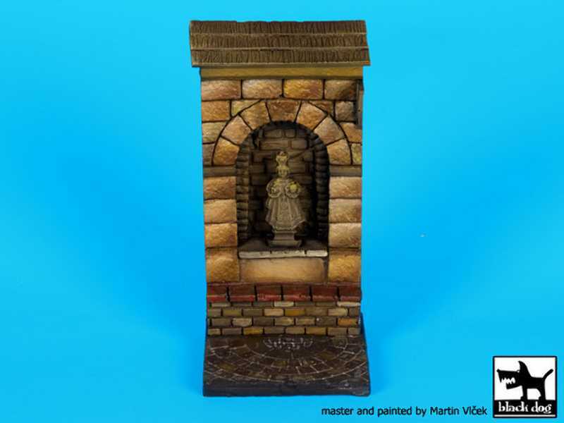 Niche With Saint Base - zdjęcie 1 Niche With Saint Base - zdjęcie 1