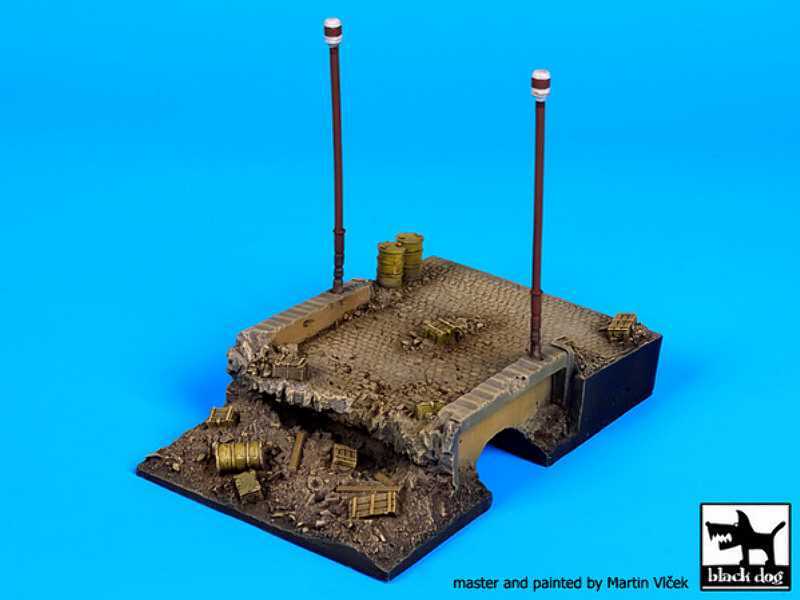 Destroyed Bridge Base - zdjęcie 1 Destroyed Bridge Base - zdjęcie 1