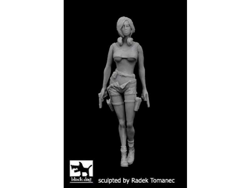 Post Apocalyptic Woman N°1 - zdjęcie 1 Post Apocalyptic Woman N°1 - zdjęcie 1