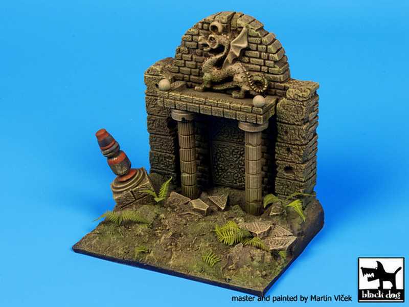 Dragon House Fantasy Base - zdjęcie 1