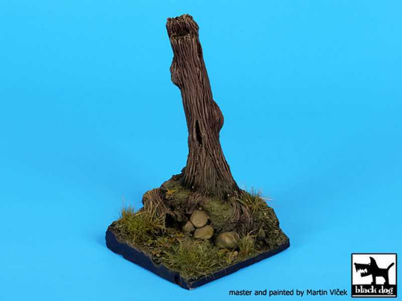 Tree Fantasy Base - zdjęcie 1
