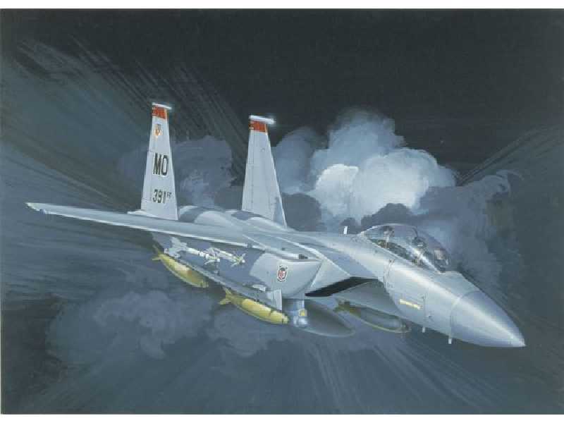 F-15 E Strike Eagle - zdjęcie 1