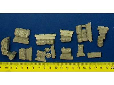 British Humber Mk Iv Accessories Set For Bronco Models - zdjęcie 7