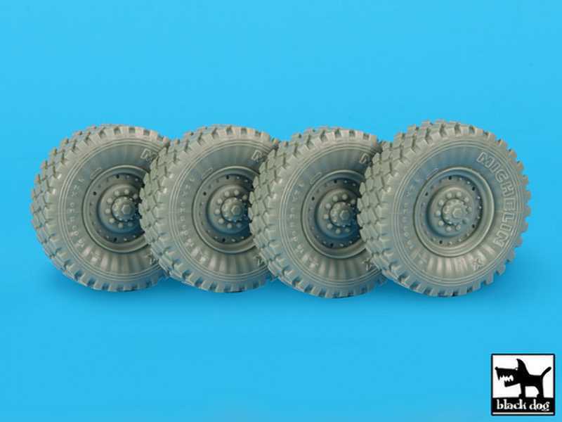 M1117 Guardian Wheels Accessories Set - zdjęcie 1 M1117 Guardian Wheels Accessories Set - zdjęcie 1
