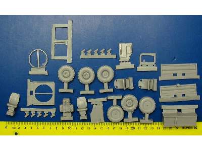 Unimog Belgian Spec. Forces Accessories Set For Revell - zdjęcie 9