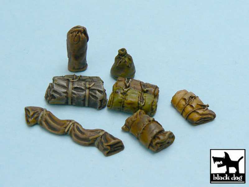 Tentage + Bedrolls #3 Accessories Set 28 Resin Parts - zdjęcie 1 Tentage + Bedrolls #3 Accessories Set 28 Resin Parts - zdjęcie 1