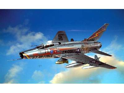 North American F-100 D Super Sabre - zdjęcie 1