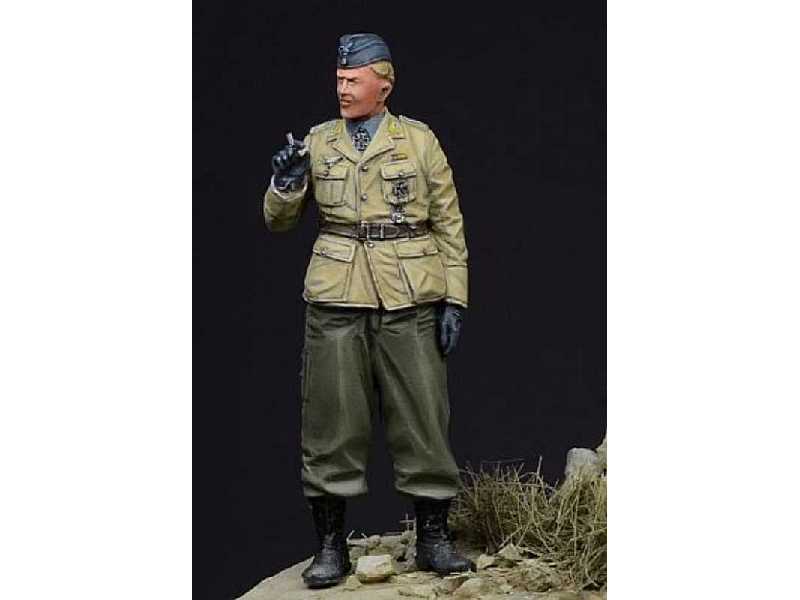 German Fallschirmjager Officer - zdjęcie 1