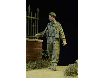 British / Commonwealth Infantryman Walking 1942-45 - zdjęcie 1