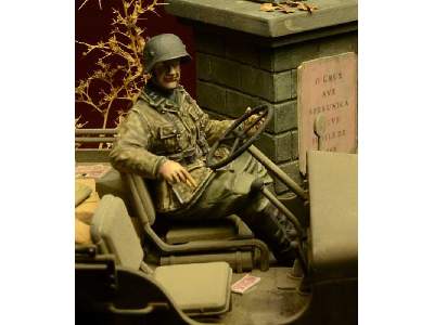 Waffen SS Jeep Driver, Ardennes 1944 - zdjęcie 1