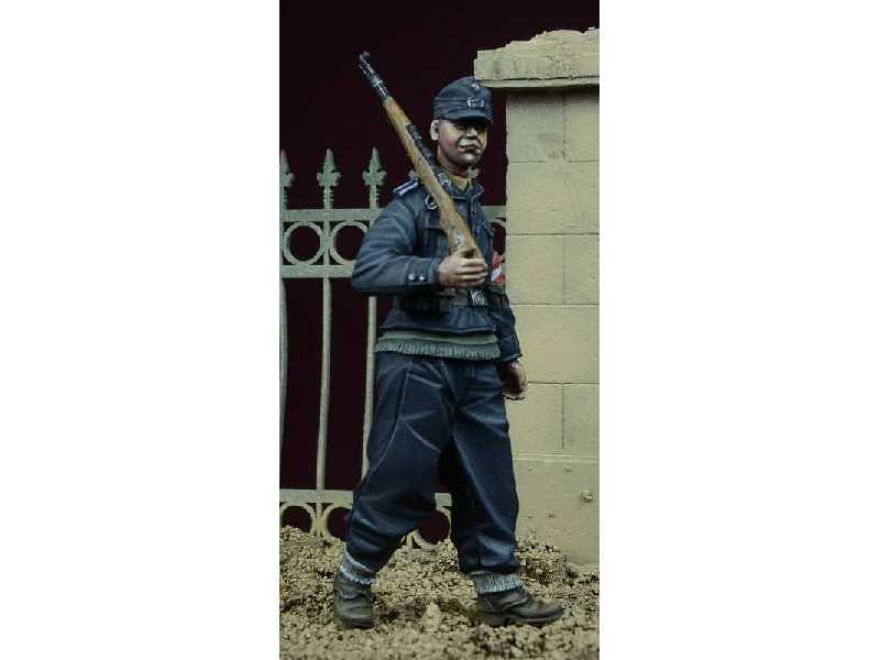 Hitlerjugend Boy 2, Germany 1945 - zdjęcie 1 Hitlerjugend Boy 2, Germany 1945 - zdjęcie 1