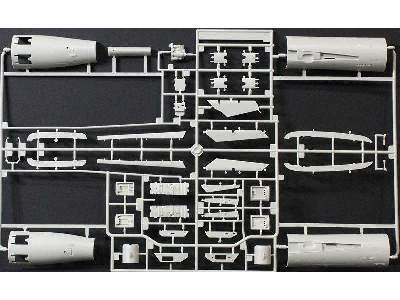 Suchoj Su-17/22UMK-3 Fitter - polskie oznaczenia - zdjęcie 3