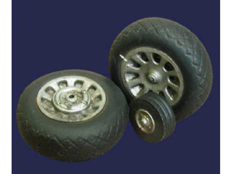 Resin Wheels To Spitfire I, Ii, V (3 Pcs) - zdjęcie 1