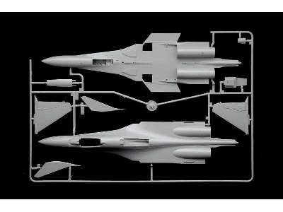 Suchoj Su-27 Flanker - zdjęcie 7