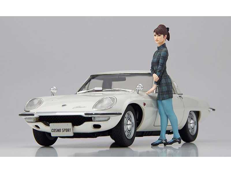 Mazda Cosmo Sport L10B z figurką dziewczyny - edycja limitowana - zdjęcie 1 Mazda Cosmo Sport L10B z figurką dziewczyny - edycja limitowana - zdjęcie 1