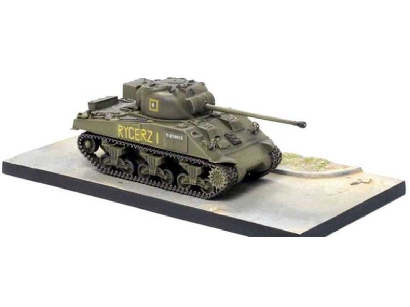 Sherman Ic Firefly 2nd Warsaw Armoured Division w/Diorama Base - zdjęcie 1