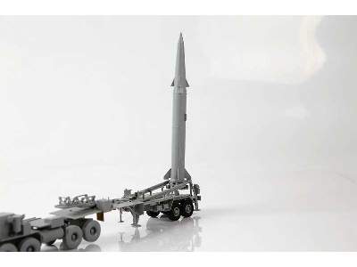 Ciągnik amerykański M983 Hemtt z wyrzutnią rakiet Pershing II - zdjęcie 14