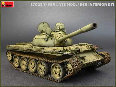 T-55A późny model 1965 z wnętrzem - zdjęcie 55