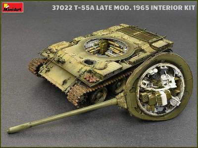 T-55A późny model 1965 z wnętrzem - zdjęcie 58