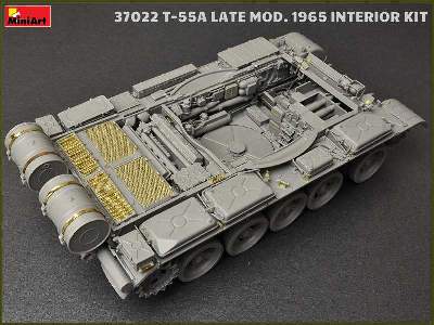 T-55A późny model 1965 z wnętrzem - zdjęcie 90