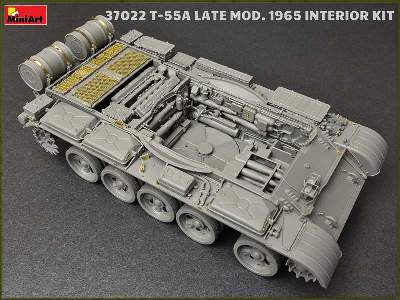 T-55A późny model 1965 z wnętrzem - zdjęcie 91