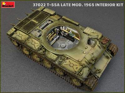 T-55A późny model 1965 z wnętrzem - zdjęcie 101