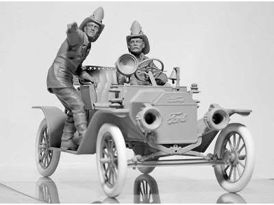 Amerykańska załoga samochodu strażackiego - 1910 r. - zdjęcie 5