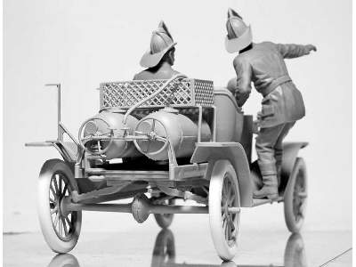 Amerykańska załoga samochodu strażackiego - 1910 r. - zdjęcie 8
