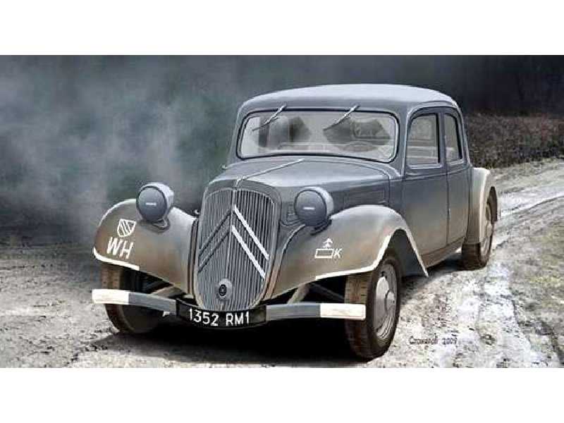 Citroen Traction Avant 11CV - samochód sztabowy - zdjęcie 1 Citroen Traction Avant 11CV - samochód sztabowy - zdjęcie 1