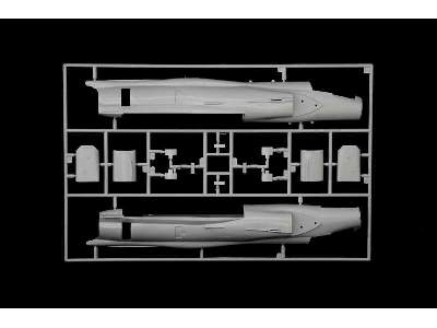 Saab JA 37/AJ 37 Viggen - zdjęcie 8