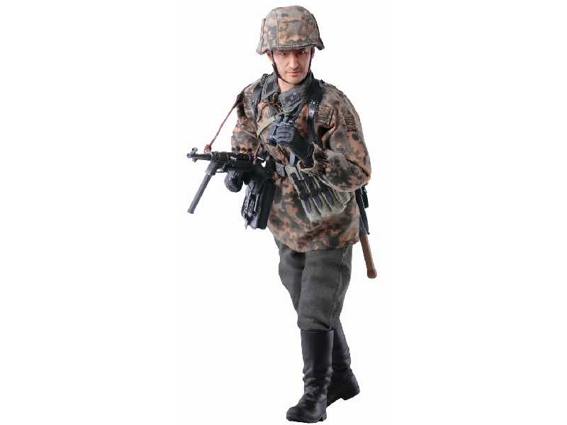 Hanno Lantzman - Untersturmführer - Totenkopf Panzergrenadier - zdjęcie 1 Hanno Lantzman - Untersturmführer - Totenkopf Panzergrenadier - zdjęcie 1