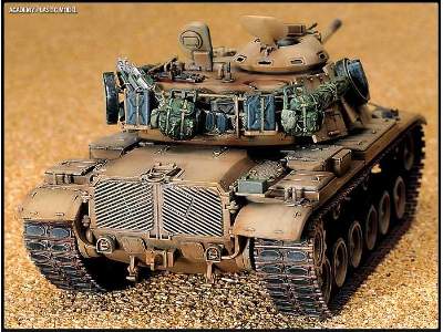M60A1 Patton z pasywnym pancerzem - piechota morska (motorized) - zdjęcie 6