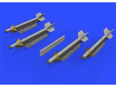 UB-16 rocket launchers for MiG-21 1/72 - Eduard - zdjęcie 2