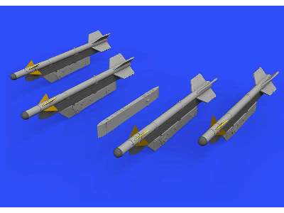 UB-16 rocket launchers for MiG-21 1/72 - Eduard - zdjęcie 6