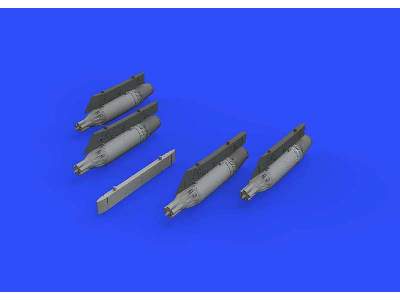 UB-16 rocket launchers w/  pylons for MiG-21 1/72 - Eduard - zdjęcie 3