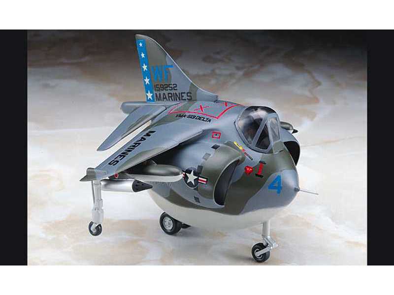 Egg Plane Av-8 Harrier - zdjęcie 1