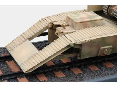 Platforma Panzertragerwagen + czołg PzKpfw 38(t) Ausf. E/F - zdjęcie 20