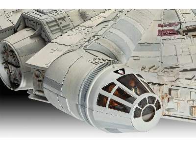STAR WARS Millennium Falcon  - zdjęcie 6