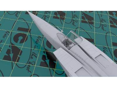 MiG-25 RBF - radziecki samolot rozpoznawczy - zdjęcie 4