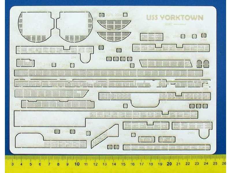 USS Yorktown - Zestaw Detali -pomosty - zdjęcie 1
