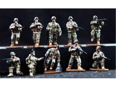 Współcześni żołnierze amerykańscy w akcji - zdjęcie 4